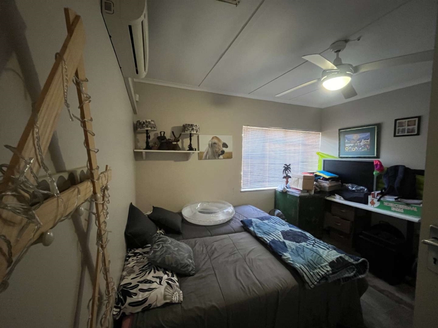 5 Bedroom Property for Sale in Blydeville Northern Cape